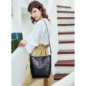 image-b56c3470939d49a99d21c35a446ffc10 image-b56c3470939d49a99d21c35a446ffc10