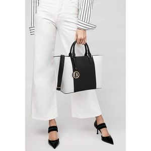 image-b8e292ab43c44896a80250c1d51dfb51 image-b8e292ab43c44896a80250c1d51dfb51