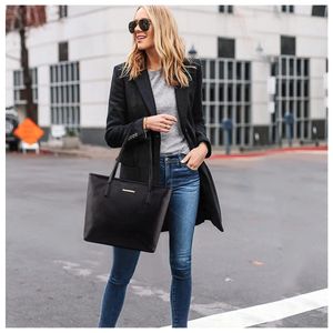 image-25036f16cc9e426eb5232f705f9a3bb4 image-25036f16cc9e426eb5232f705f9a3bb4