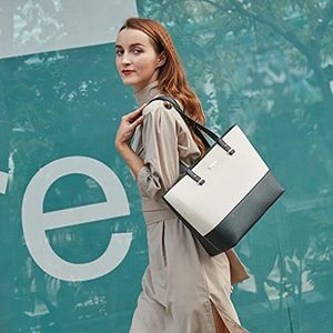 image-a985887eb65e41809ae3853a76241ab4 image-a985887eb65e41809ae3853a76241ab4