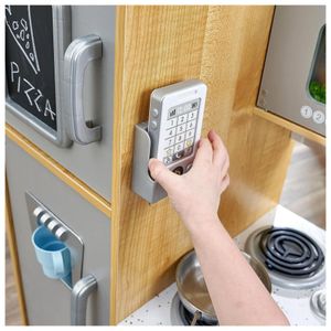 image-b9d6d13151e348909e24c30fe8cf832d