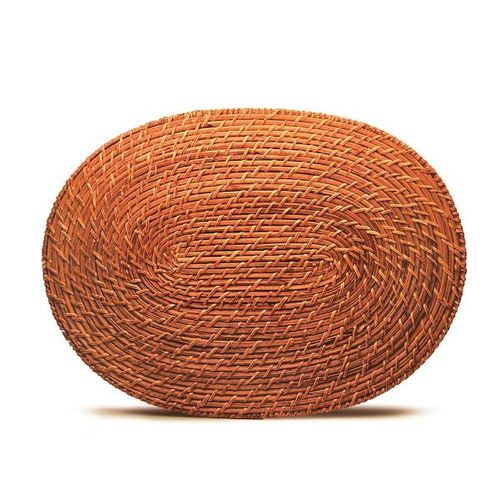 Lugar americano oval em rattan Tyft Lugar americano oval em rattan Tyft