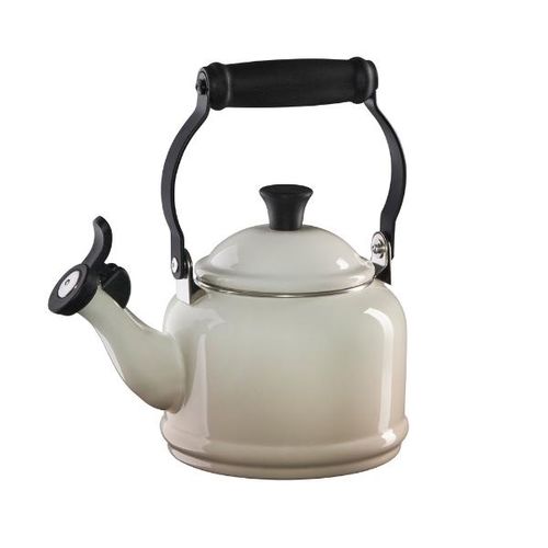 Chaleira em aço esmaltado Le Creuset Demi 1,1 litro meringue Chaleira em aço esmaltado Le Creuset Demi 1,1 litro meringue