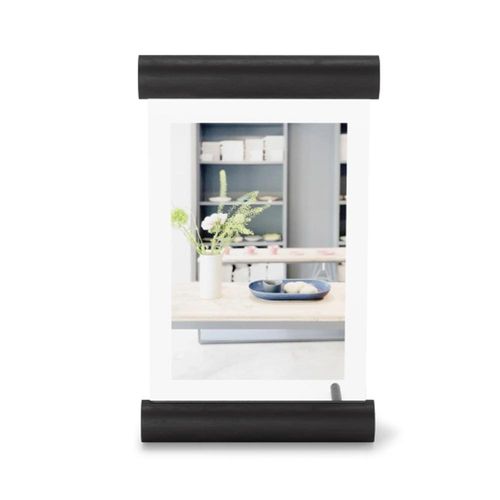 Porta-retratos em madeira Umbra Scroll 10x15cm preto Porta-retratos em madeira Umbra Scroll 10x15cm preto