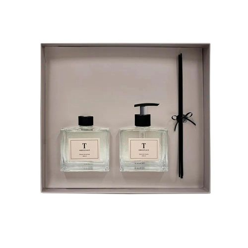 Jogo de óleo em vidro Trussardi Originale difusor e sabonete 200ml 2 peças Jogo de óleo em vidro Trussardi Originale difusor e sabonete 200ml 2 peças