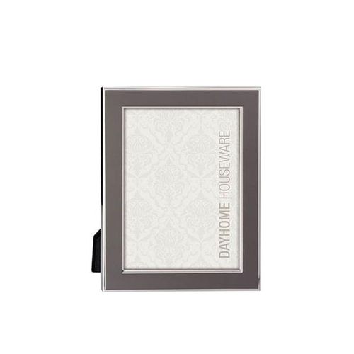 Porta-retratos em alumínio Adely Decor Lumini 15x20cm Cinza Porta-retratos em alumínio Adely Decor Lumini 15x20cm Cinza