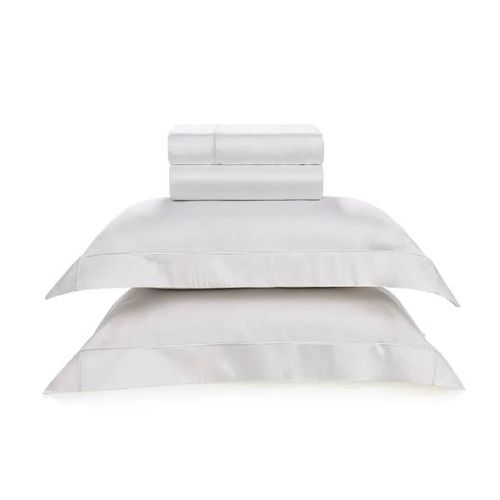 Jogo de lençol Trussardi Girelli 300 fios 100% Algodão Queen Branco/Branco Jogo de lençol Trussardi Girelli 300 fios 100% Algodão Queen Branco/Branco