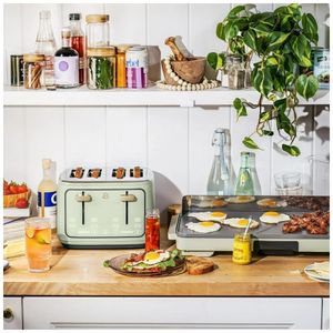 image-0dd11cda111b47338de3da072e7bbf6e