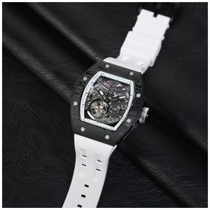 image-2aefc6cd3a744db88e6b16d399191b45